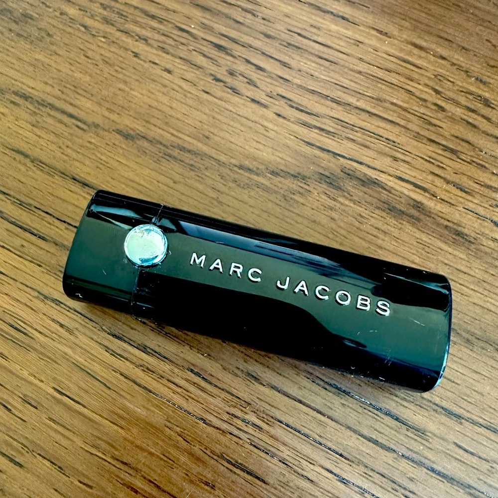 Marc Jacobs Le Marc lipstick in nude shade Sonic Truth
